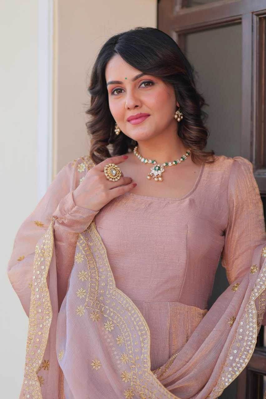 Chiffon Full Sleeve Gown With Dupatta - MYLUXURY LANE ENTERPRISE